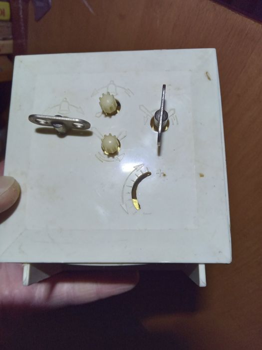 Будильник  механический  "Севани"