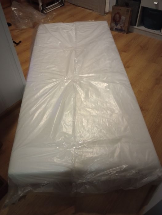 Łóżko pod materac 90x200 cm, wysuwana skrzynia