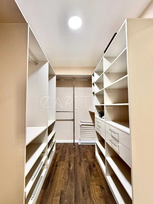 Оренда двоповерхової квартири в ЖК Повітрофлотський квартал Шолуденка