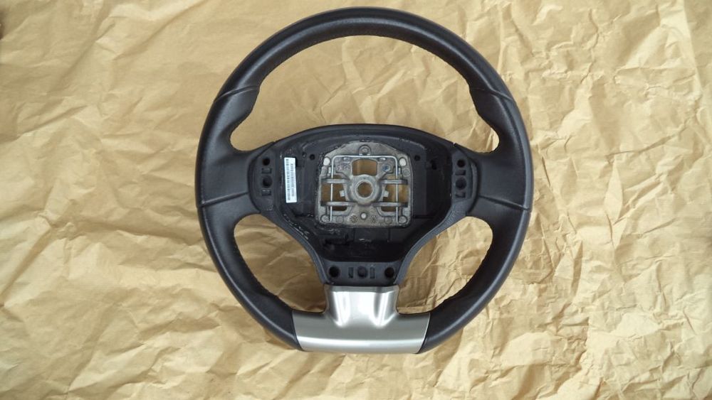 Volante Citroen Elisee em pele ano 2016 como novo