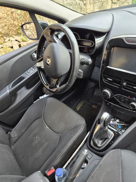 RENAULT ClLIO Automático