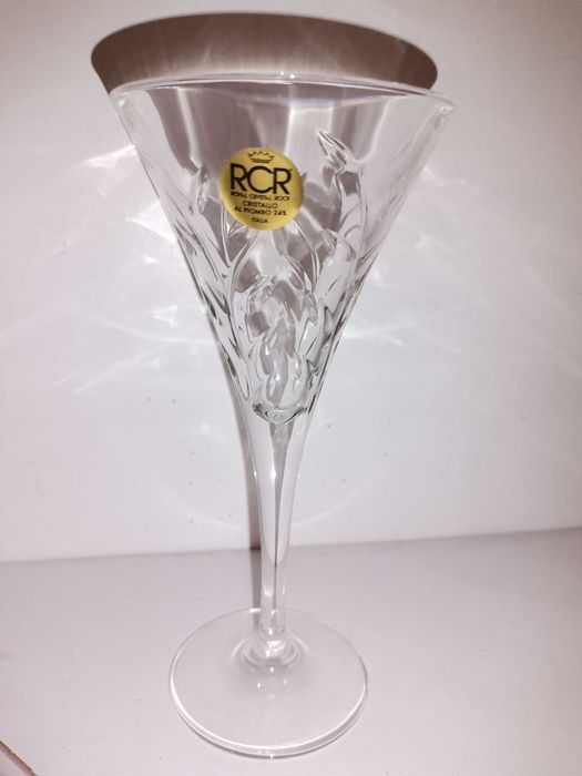 Copos de vinho da marca Laurus