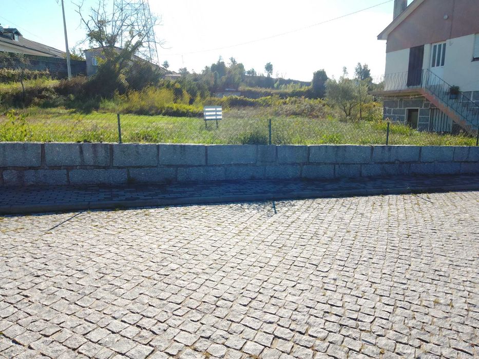terreno 3000m2 para venda na Póvoa Guilhufe Penafiel