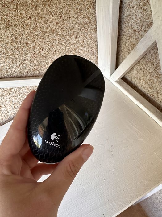 Миша Logitech Touch Mouse