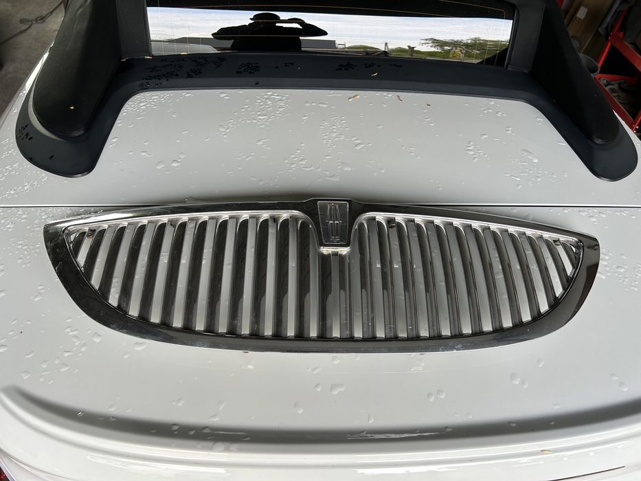 Lincoln town car grill atrapa