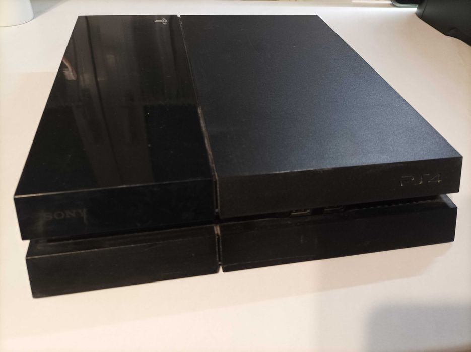 PlayStation 4 500GB + 2 pady + Call of Duty Vanguard | zestaw gotowy do grania.