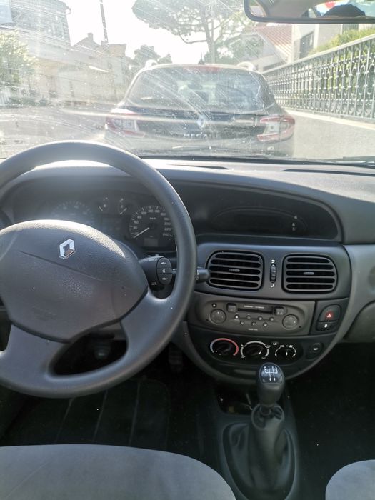 Renou megane 2002