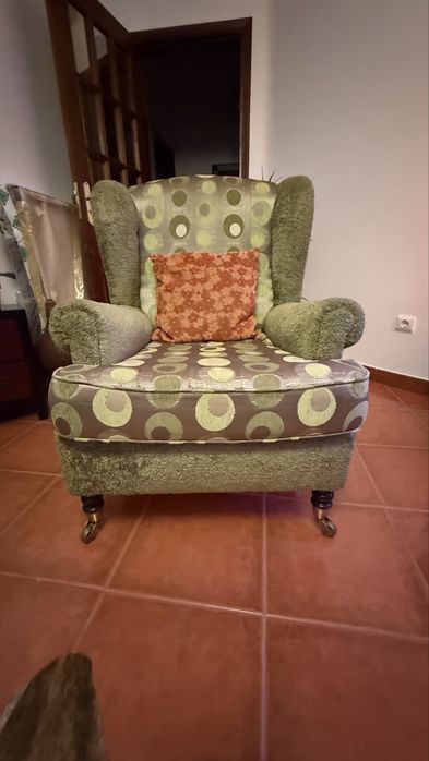 Poltronas - Gato Preto