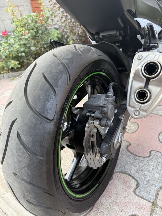 Kawasaki z800 розмитнений