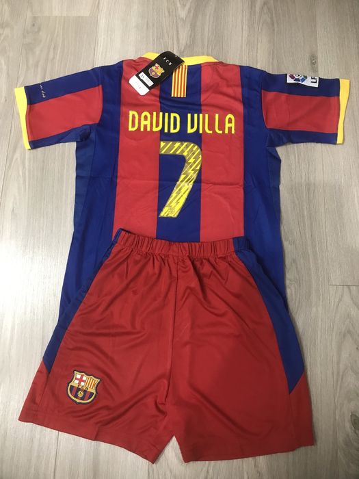 Розпродаж футбольних форм