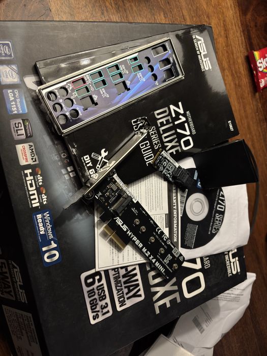 ASUS Z170 DELUXE + Intel i7-7700K idealny stan