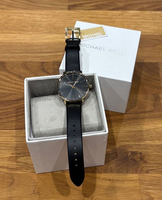 Zegarek damski
Michael Kors Pyper