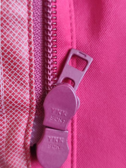 Дощовик blocktech uniqlo колір фуксія