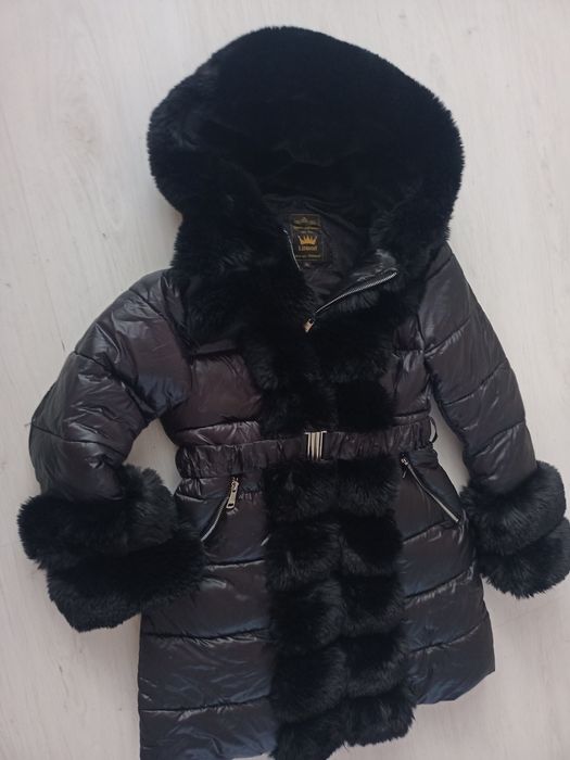 Płaszcz kurtka puchowa z futerkami