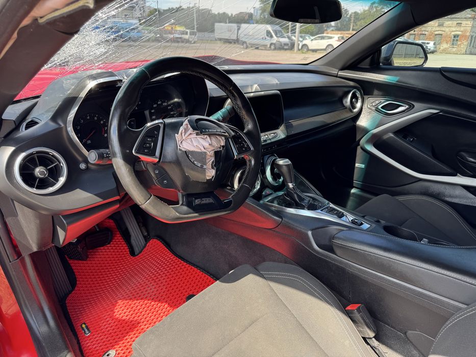 Chevrolet Camaro 2016 після ДТП