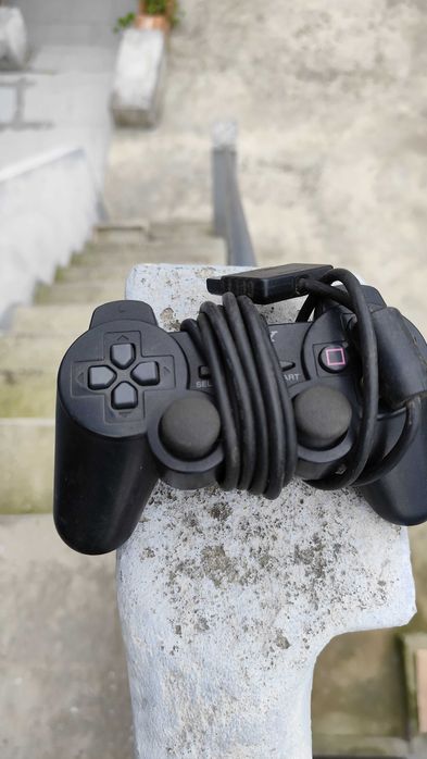 Playstation 2 - Sony