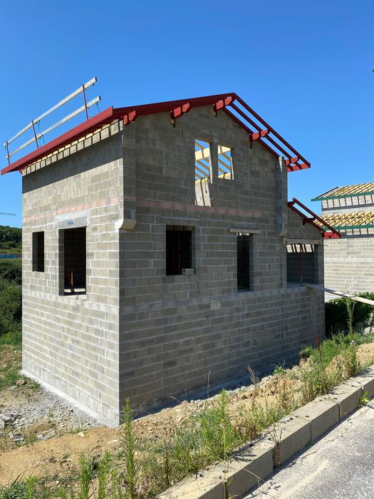 Construçao de Moradias, Piscinas, Muros e Escadas