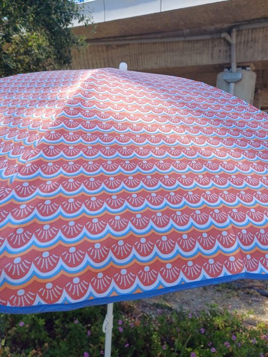 Guarda sol em otimo estado