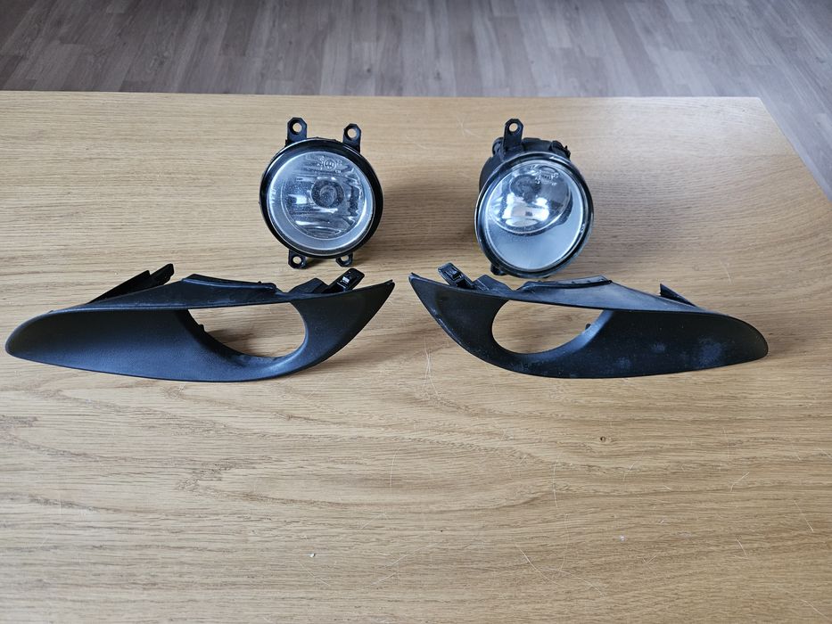 Halogeny zderzaka TOYOTA YARIS II LIFT