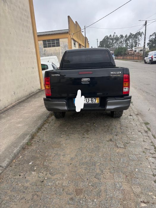Toyota Hilux 3.0 D-4D Tracker — Cabine Dupla 4x4