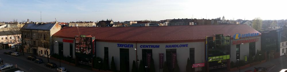 2 pokoje 54 m², loggia z widokiem na Stare Miasto, winda, parking – ul. Królewiecka