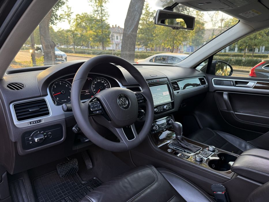 Volkswagen Touareg 2016 3.0 дизель