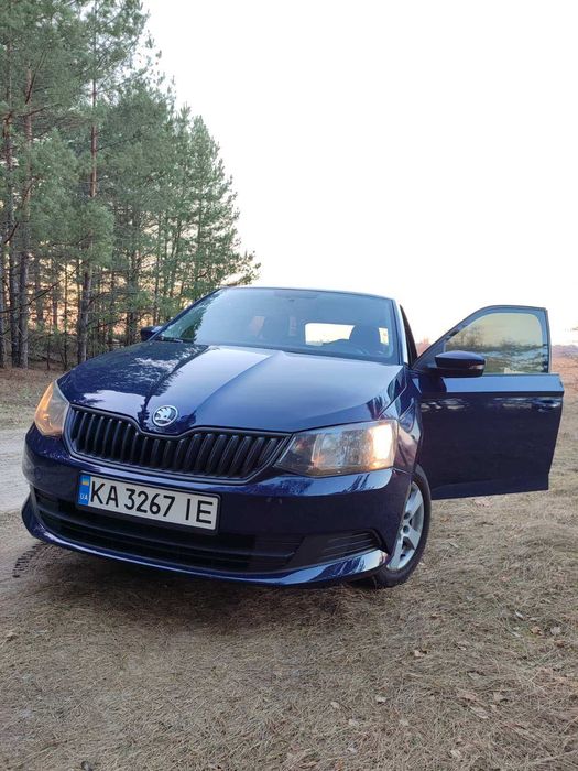 Продам  skoda fabia