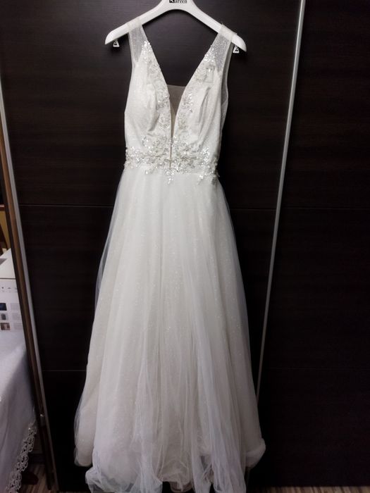 Efektowna suknia ślubna model princessa
