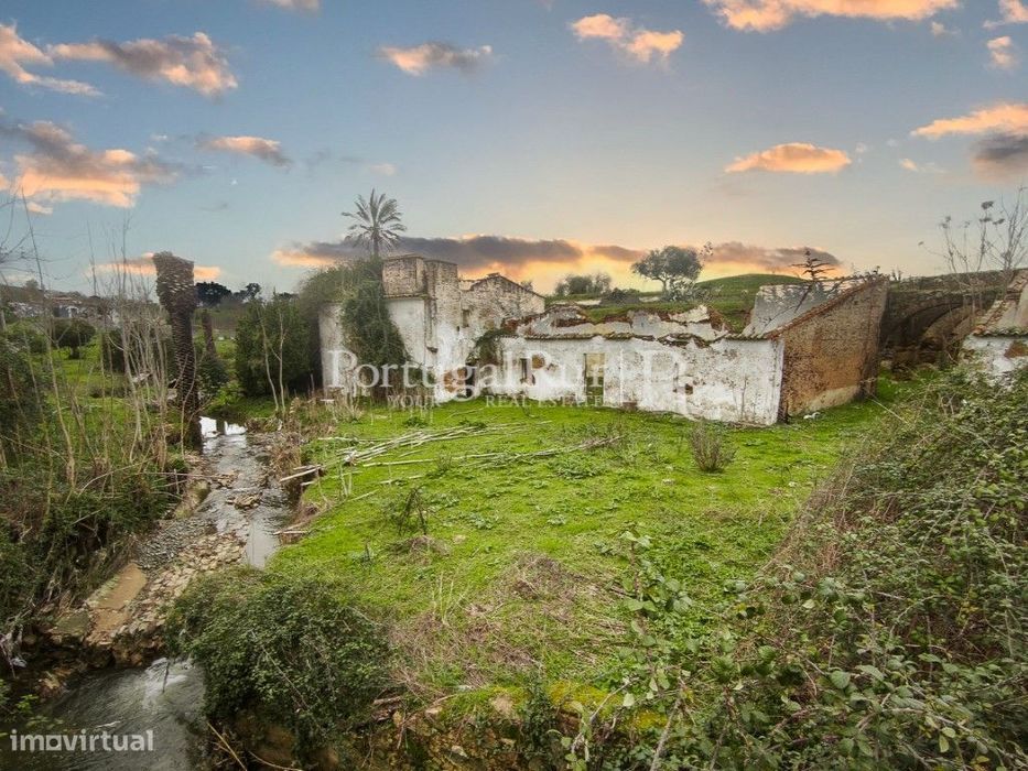 Quinta de 7 hectares com potêncial urbano — Nossa Senhora da Expectação, Portalegre