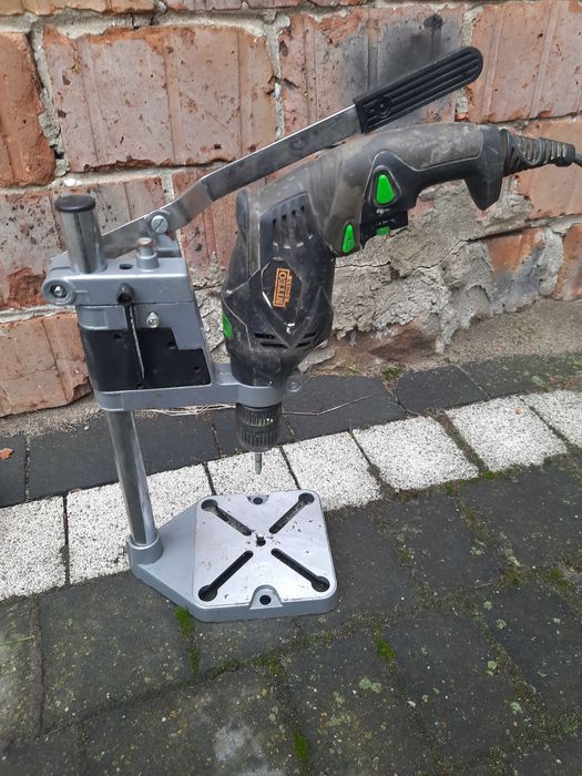Stojak pod wiertarke