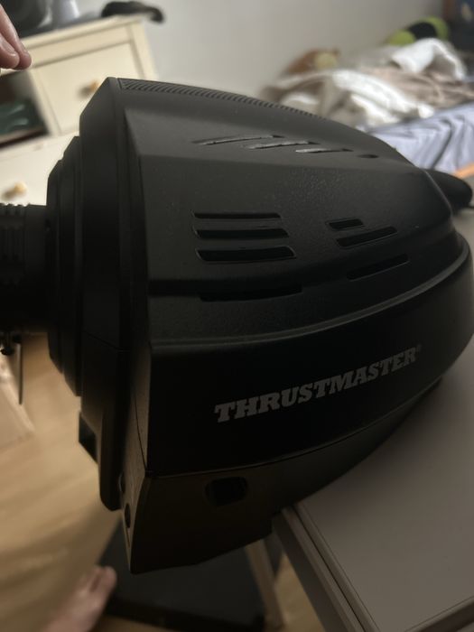 Thrustmaster T300RS GT Volante Force Feedback y 3 Pedales
