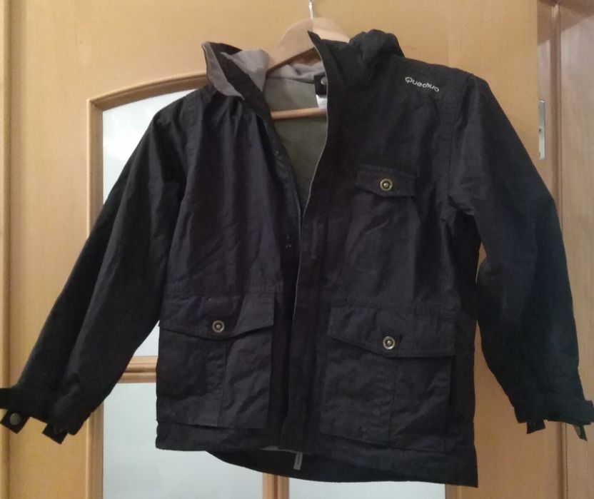 Impermeável de rapaz