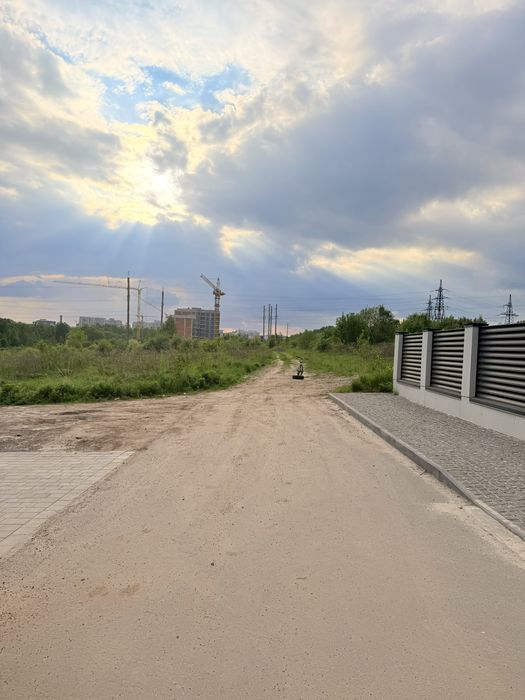 Продаж ділянки с. Зубра , вул. І.Франка