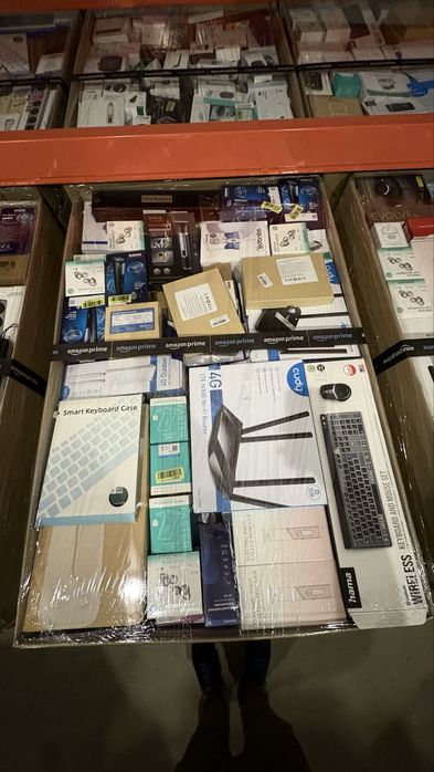Palety zwrotów konsumenckich  Amazon