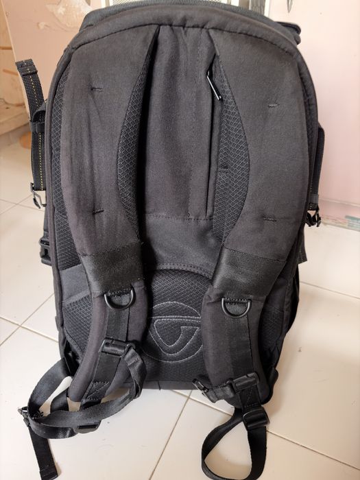 Mochila fotográfica profissional Vanguard Alta Rise 48