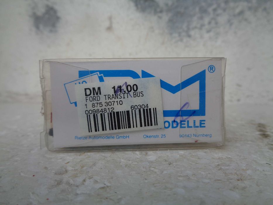 1:87 DM Taxi Ford Transit BUS