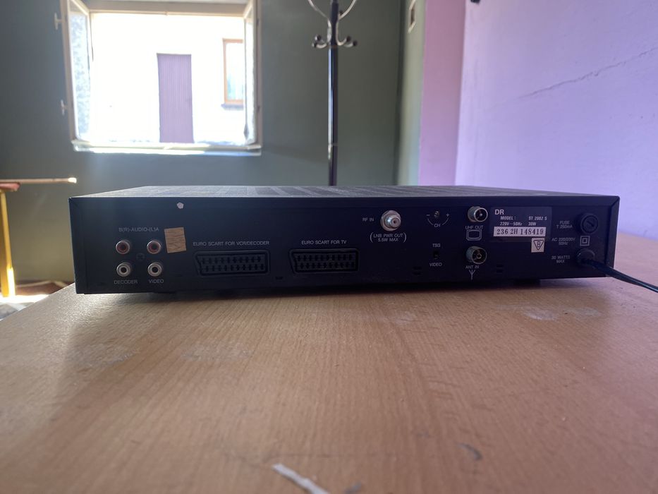 Dekoder kablowy TechniSat ST 2002 S