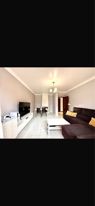 Conjunto moveis suspensos sala ikea