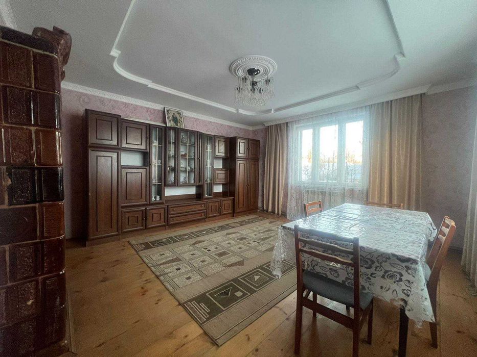 Продаж цегляного будинку в с. Вовчищовичі