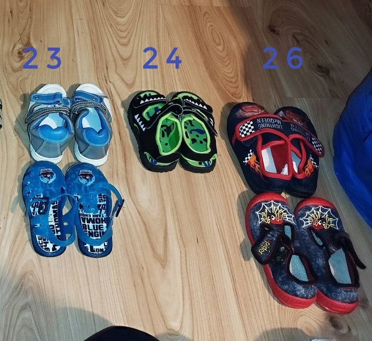 Paka bucików sandałki kapcie buty do przedszkola auta McQueen lato