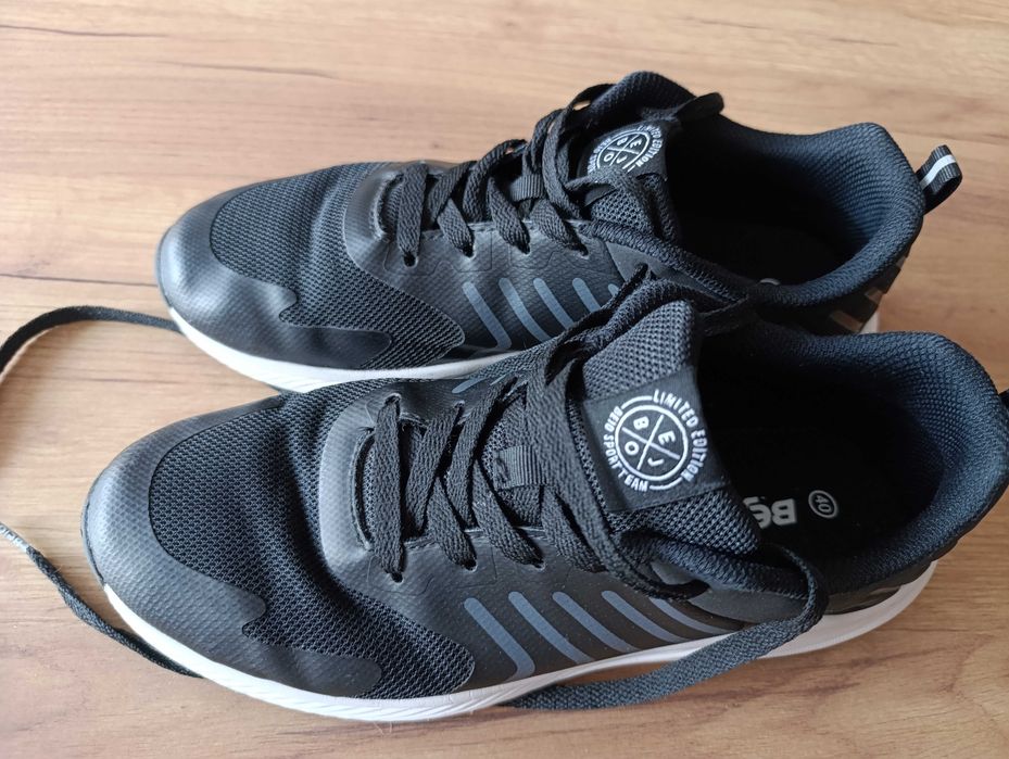 Buty sportowe Bejo jak nowe