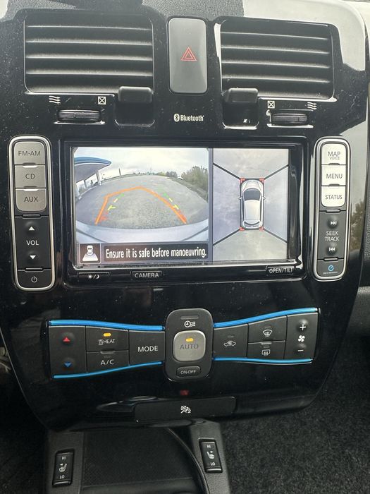 Аренда авто Nissan Leaf 24 квт