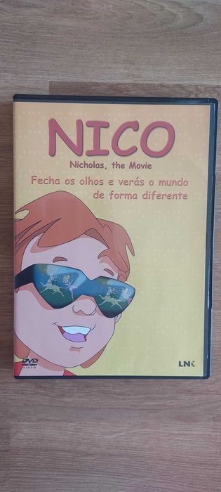 Vendo DVD do filme  Nico - Nicholas, the movi