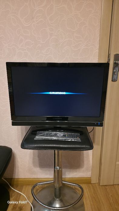 Акція!! Телевізор GRUNDIG 22_ лед _пульт _ 21р