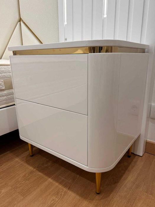 Cama Casal Estofada + Mesas Cabeceira NOVO - FABRICA
