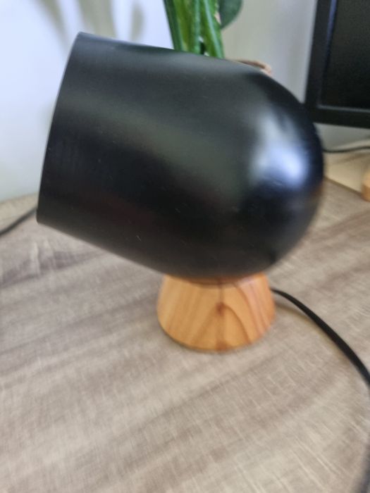 Lampa lampka czarna drewno loft nowoczesną