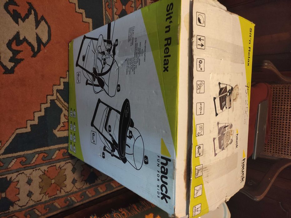 Cadeira refeições e descanso bebé (2 em 1) HAUCK