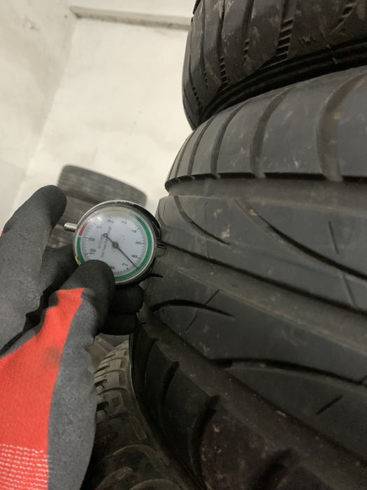 Шини 205/60 R15 пара Semperit 7,5мм літо.