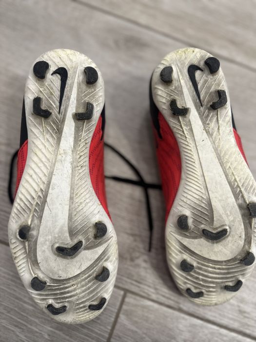 Футбольні бутси Nike Phantom 38р