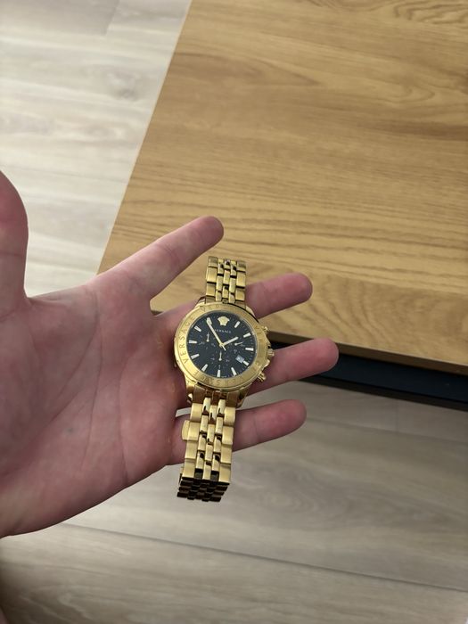 Versace V-Chrono Classic 45mm Swiss Made – złoty, Chronograf
